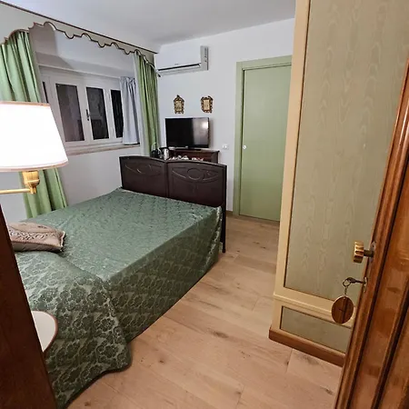 Casa Tessieri B&B 루카